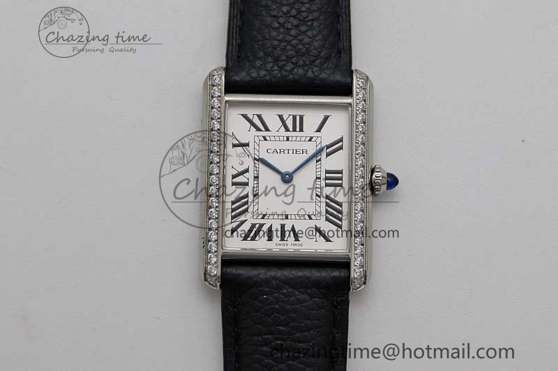 [K11공장]까르띠에 탱크머스트 Large White Dial Diamonds Bezel on Black Leather Strap Ronda Quartz